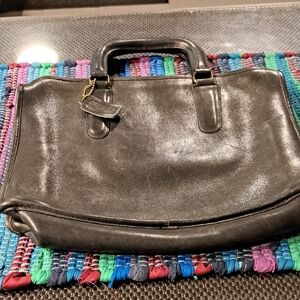 VINTAGE Coach Black Leather Tote Bag (Distressed)